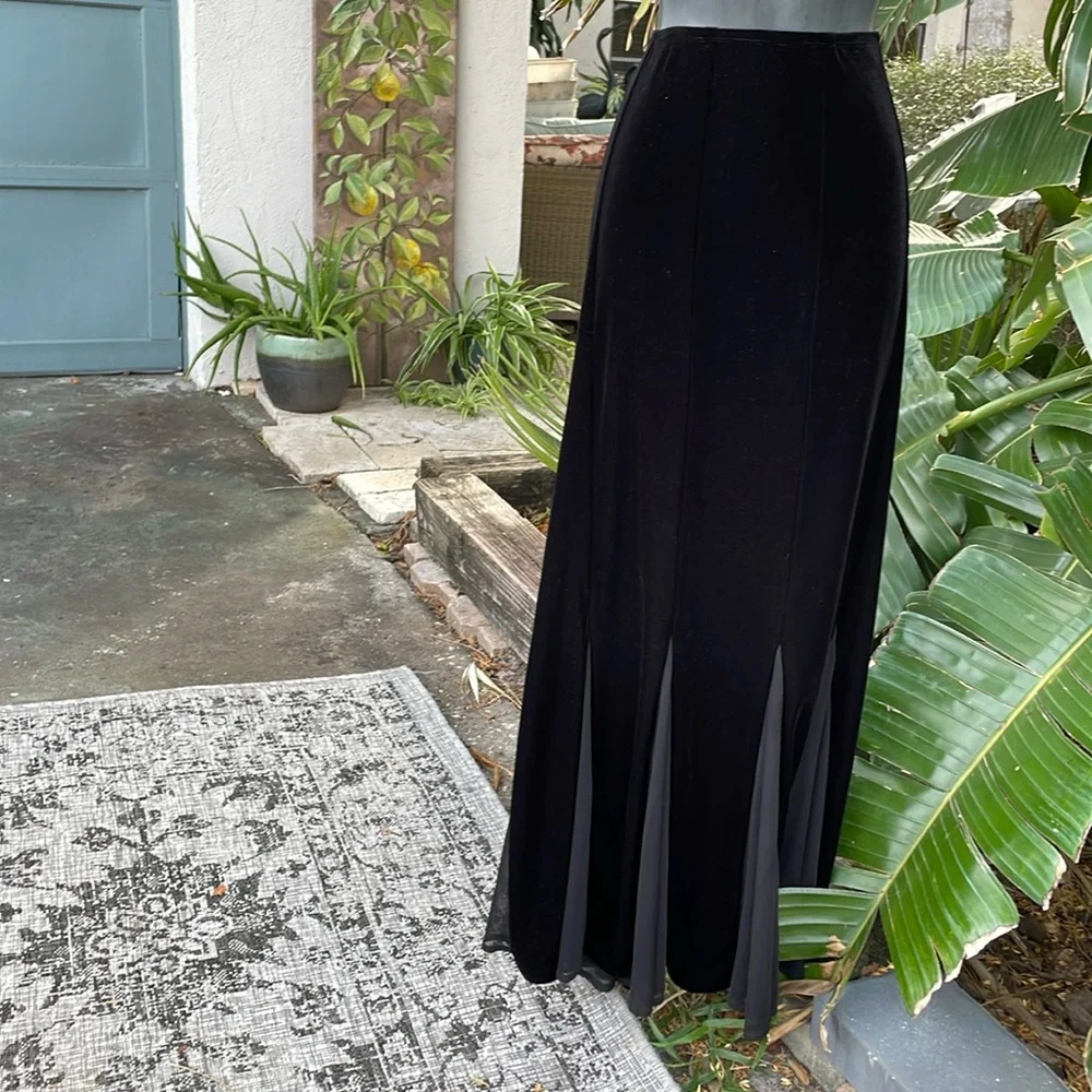 MSK evening velvet and chiffon trumpet skirt maxi
